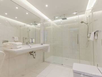 Фото номера Апартаменты Отель Mazurski Raj - Hotel, Marina &amp; Spa г. Ручане-Нида 2
